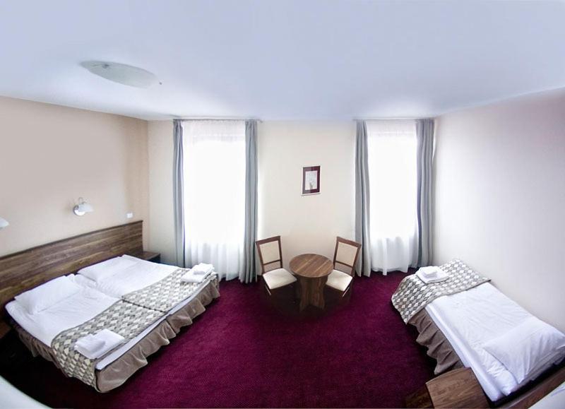 Łomża Hotel Belfort الغرفة الصورة